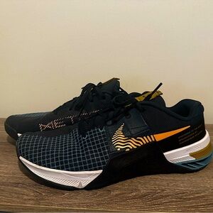 Nike Metcon 8 Training Gym Shoes Armory Navy Arctic Orange DO9328-401